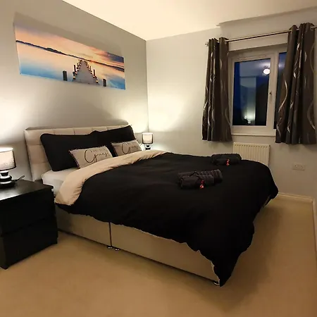 Entire In Cheswick Village Bristol