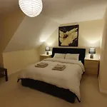 Entire In Cheswick Village * Bristol