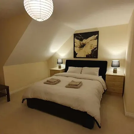 Entire In Cheswick Village * Bristol