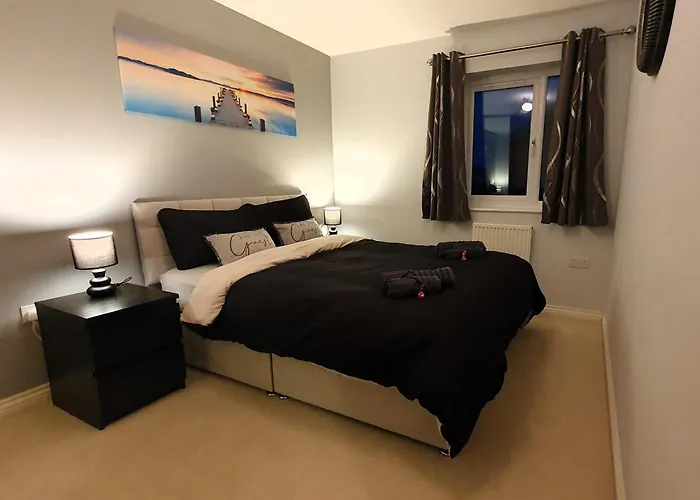 Entire In Cheswick Village Bristol