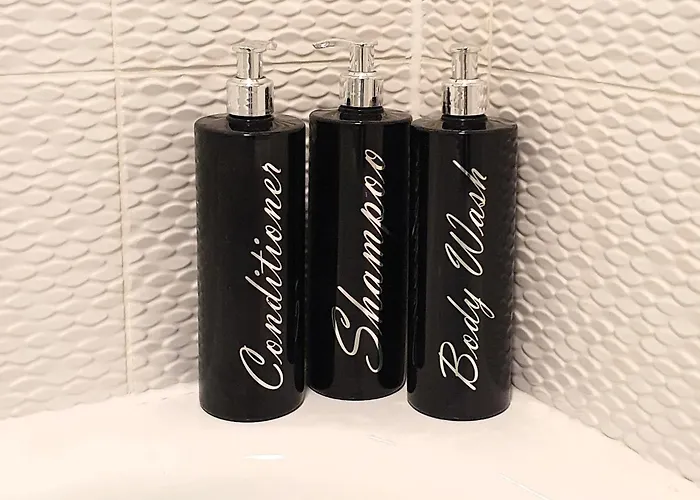 Entire In Cheswick Village Bristol