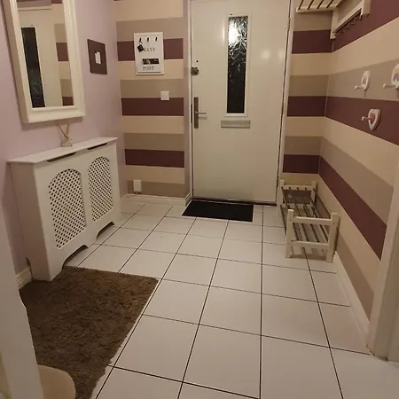 Entire In Cheswick Village Habitación en casa particular Bristol