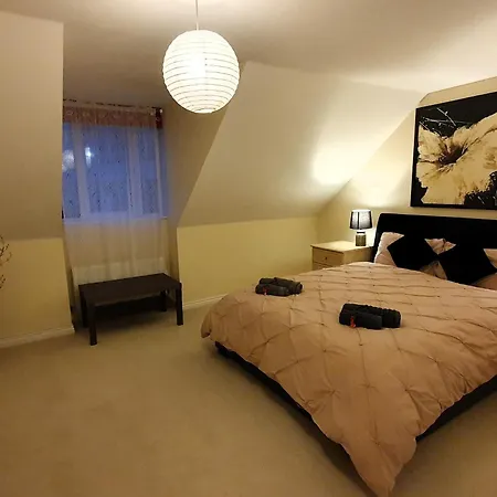 Entire In Cheswick Village * Bristol